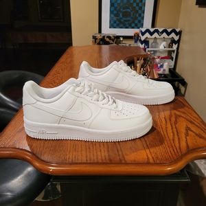 Ds Air Force 1 - Size 10.5